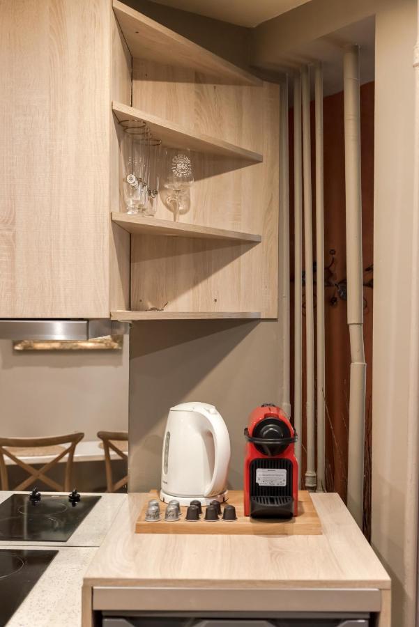 The Heart Of Plaka Apartamento Atenas Exterior foto